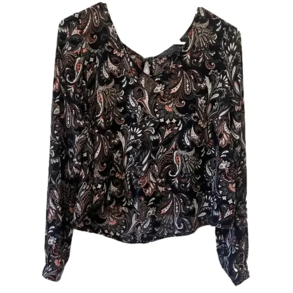 ASTR Paisley Longsleeve Blouse - Picture 1 of 7